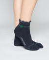 RUFFLE TRIM CREW SOCKS